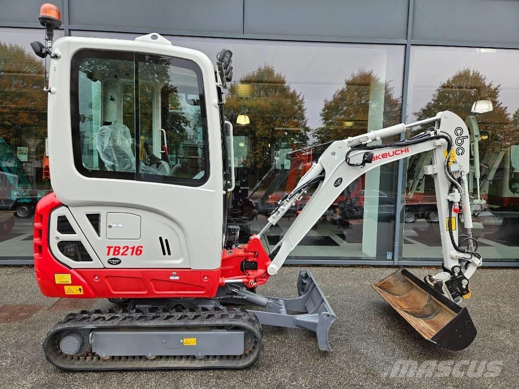 Takeuchi TB 216 Mini pelle < 7t