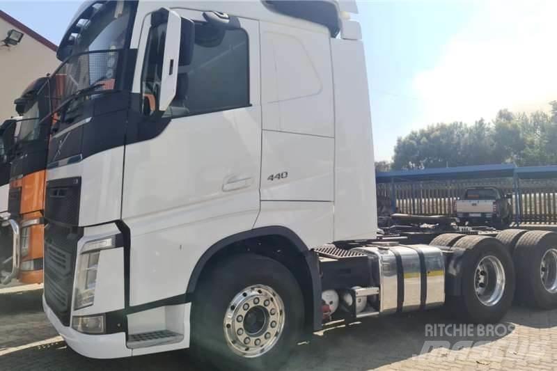 Volvo FH 440 Autre camion