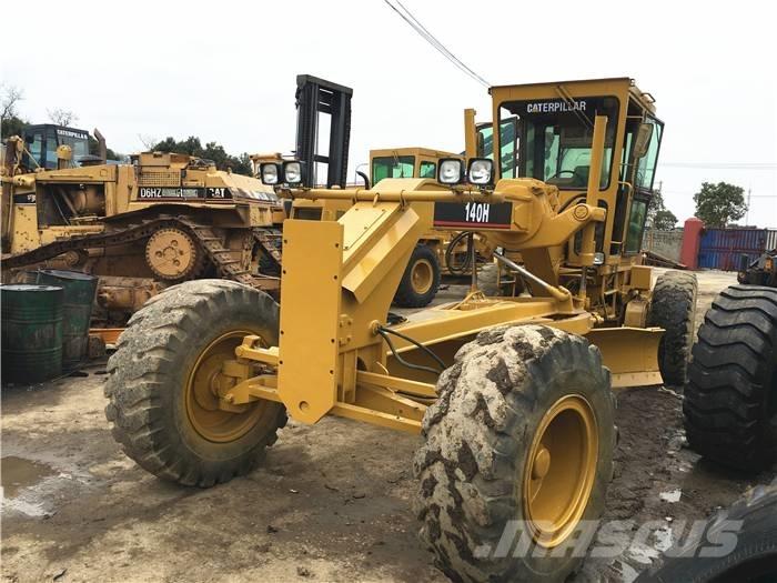 CAT 140 H Niveleuse