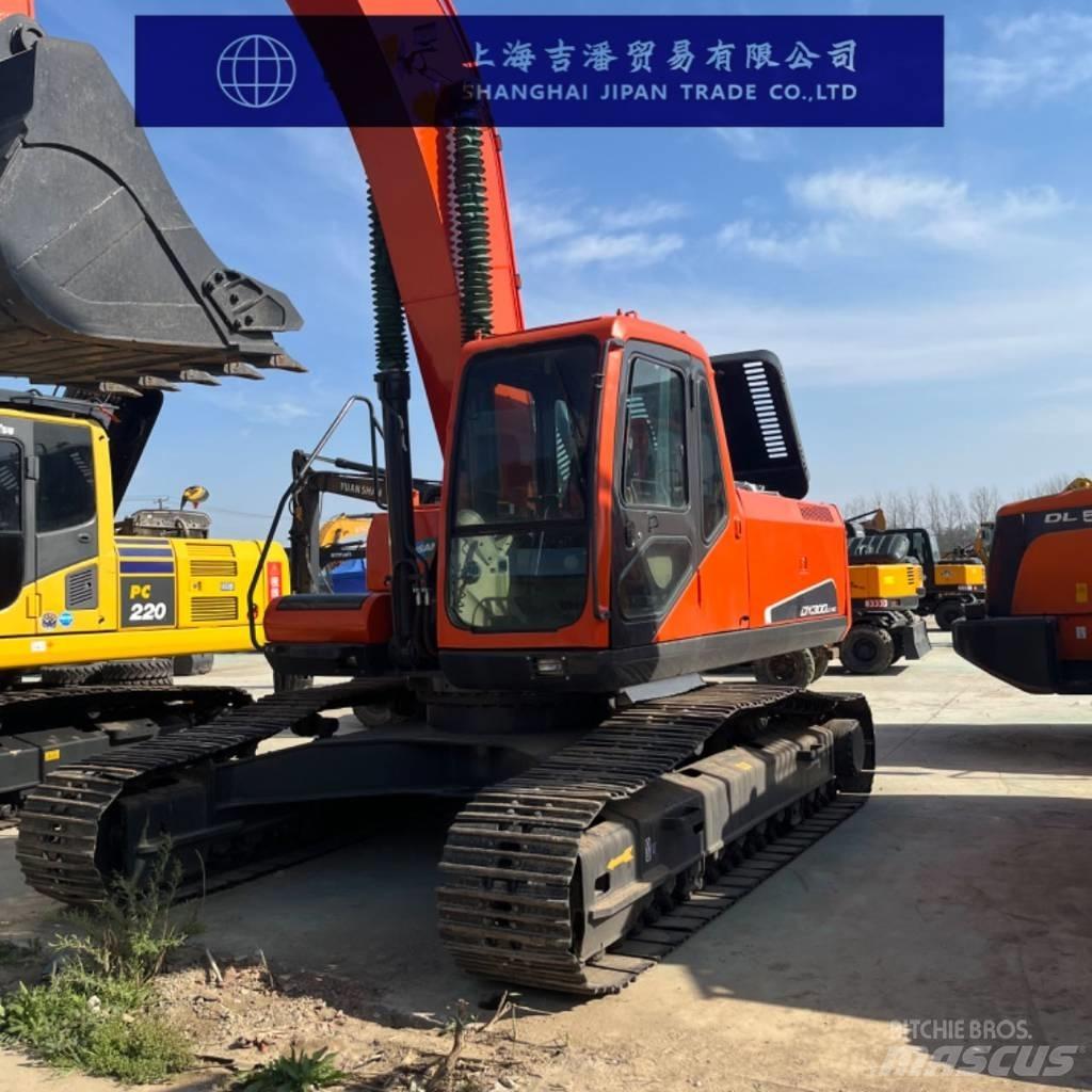 Doosan DX 300 Pelle sur chenilles