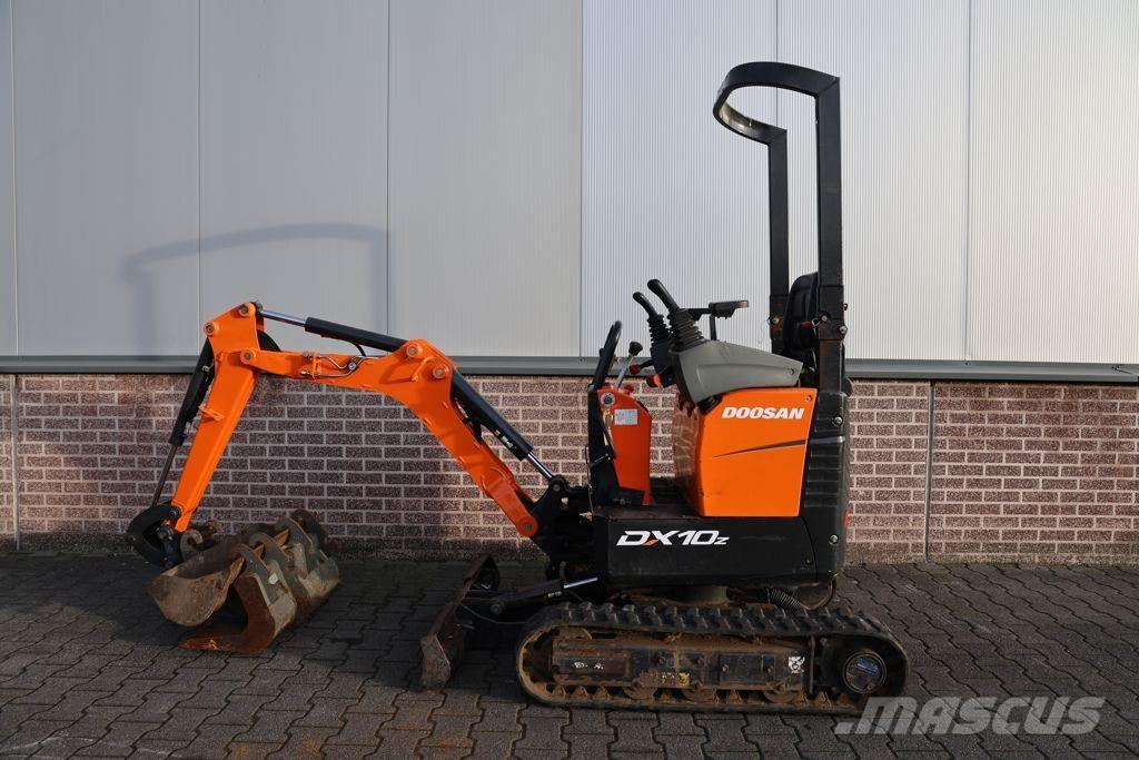 Doosan DX10 Mini pelle < 7t