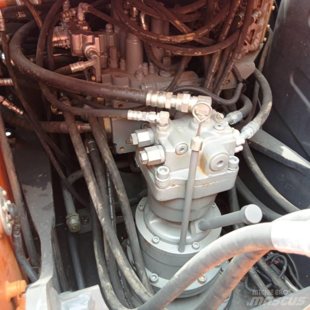 Hitachi ZX 120 Pelle sur chenilles