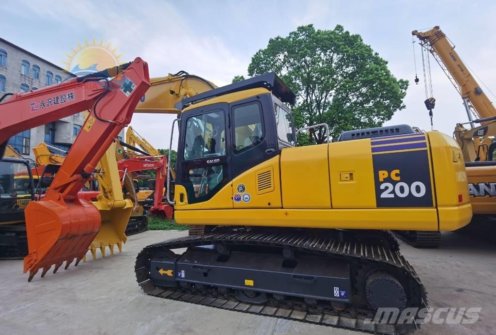Komatsu PC 200-7 Pelle sur chenilles