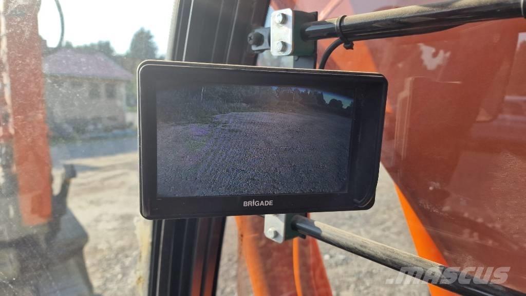 Hitachi ZX 170 W-6 Pelle sur pneus