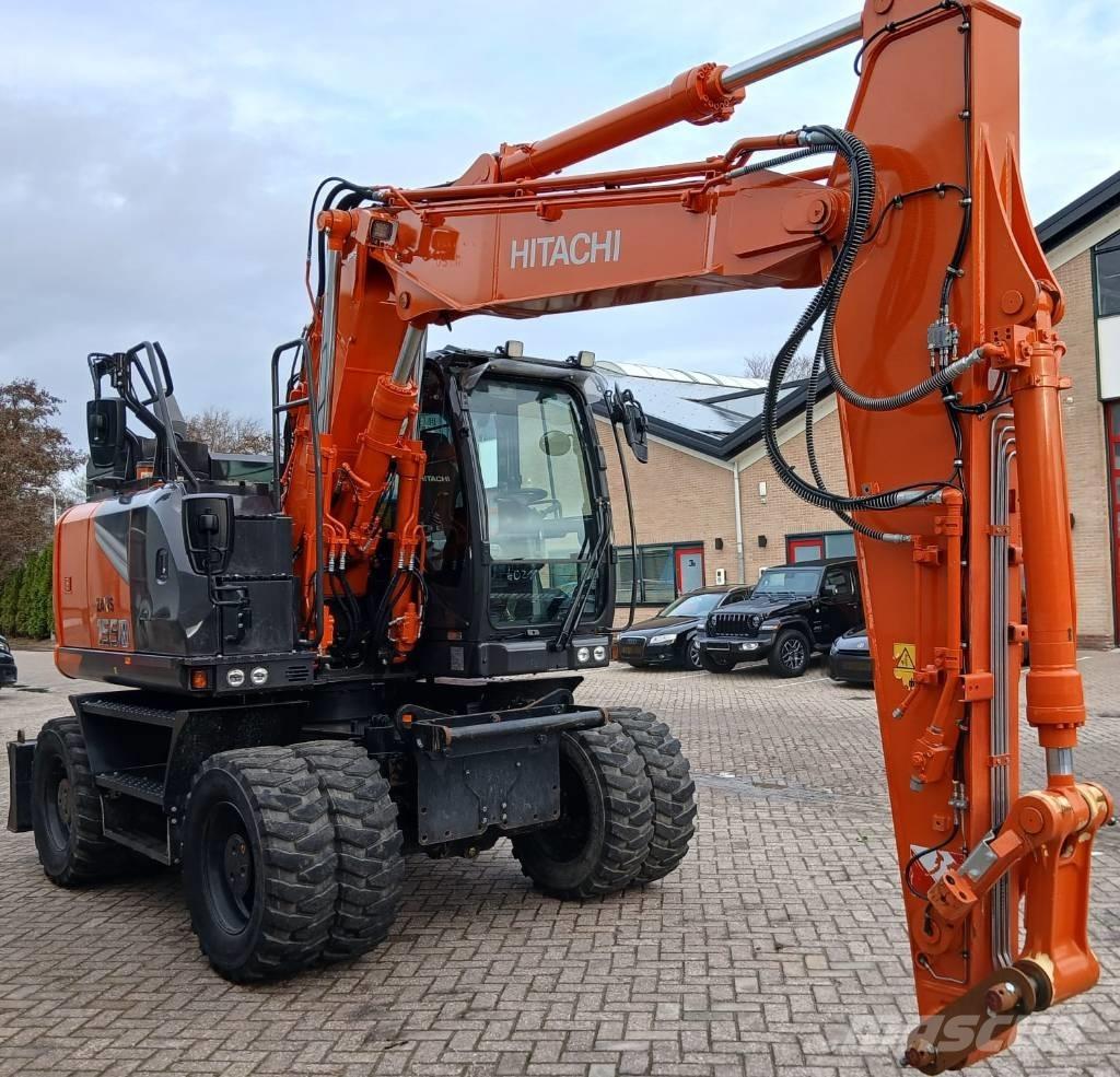 Hitachi ZX155W-7 Pelle sur pneus