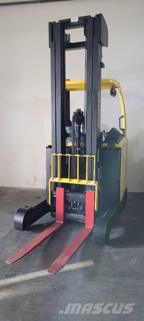 Hyster R 1.4 Chariot à mât rétractable