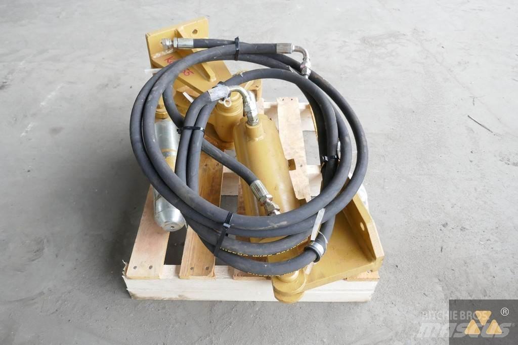 CAT D8T Pin puller Autres accessoires