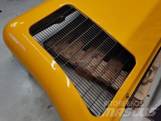 JCB 537-135 bonnet Cabine