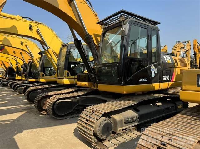CAT 325 D L Pelle sur chenilles