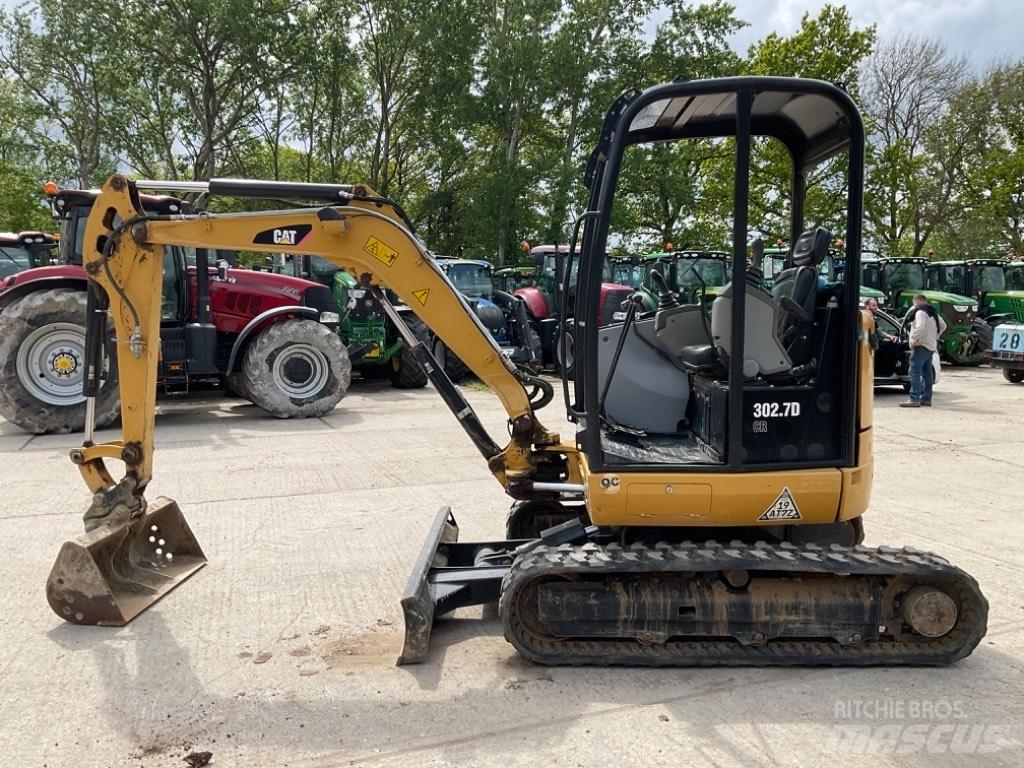 CAT 302.7 D CR Mini pelle < 7t