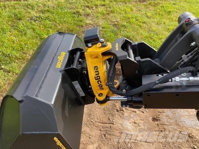 Eurocomach 22 SR Mini pelle < 7t