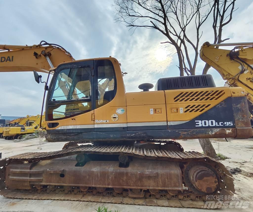 Hyundai R 300 LC-9S Pelle sur chenilles