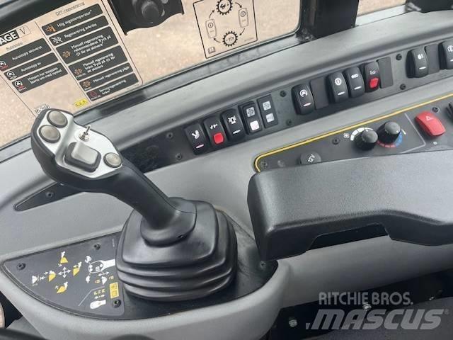 JCB 407 Agri Chargeuse sur pneus