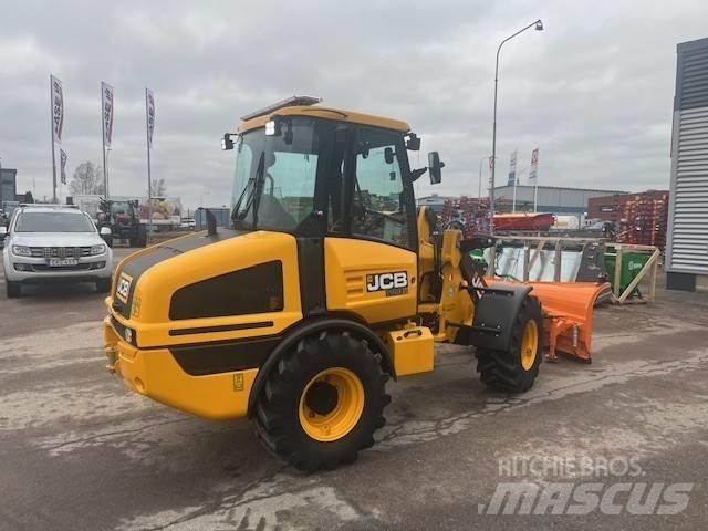 JCB 407 Agri Chargeuse sur pneus