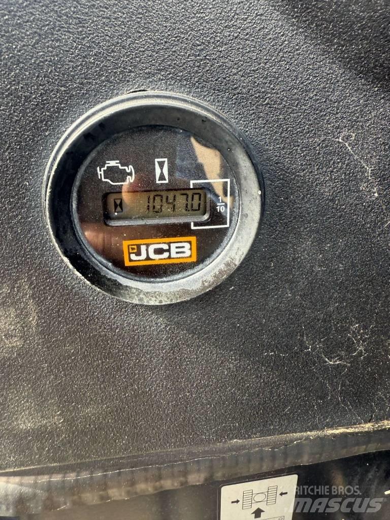 JCB 16 C-1 Mini pelle < 7t
