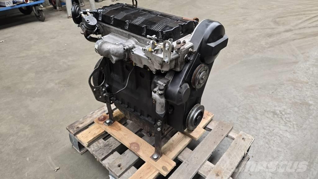 Lombardini LDW1404 Moteur