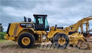 CAT 966M Chargeuse sur pneus