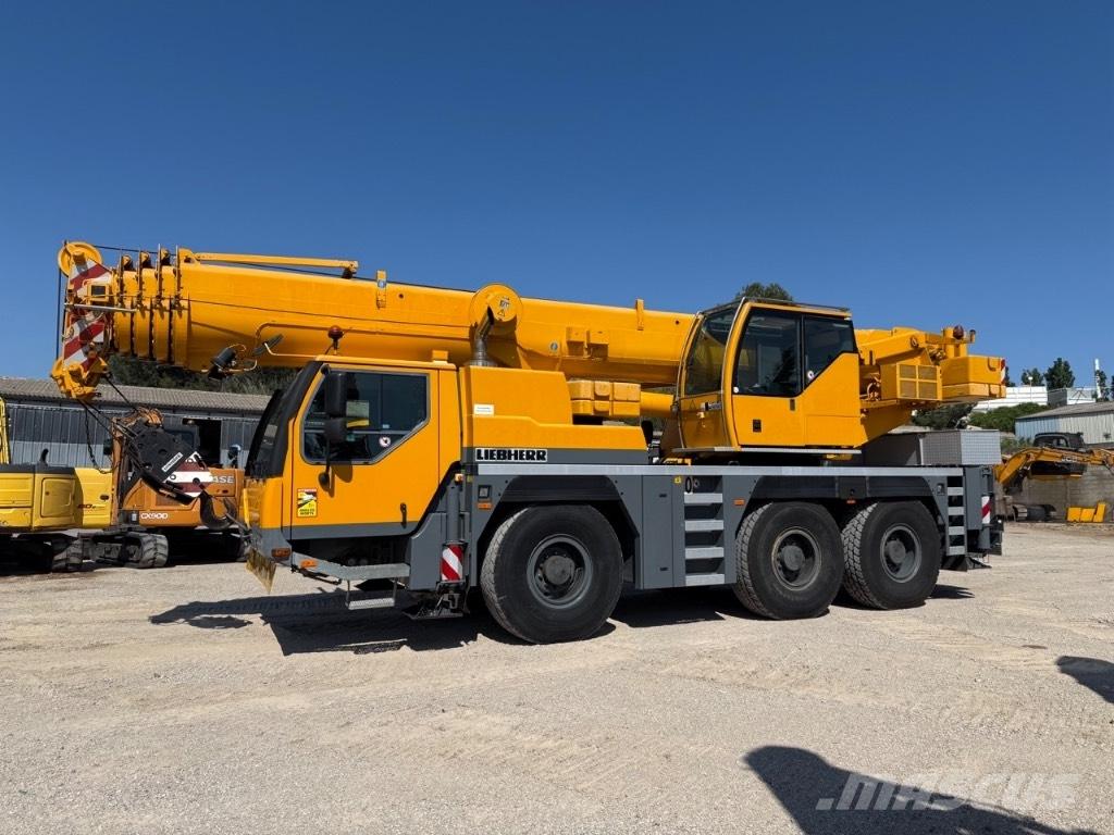 Liebherr LTM 1055 Grues mobiles