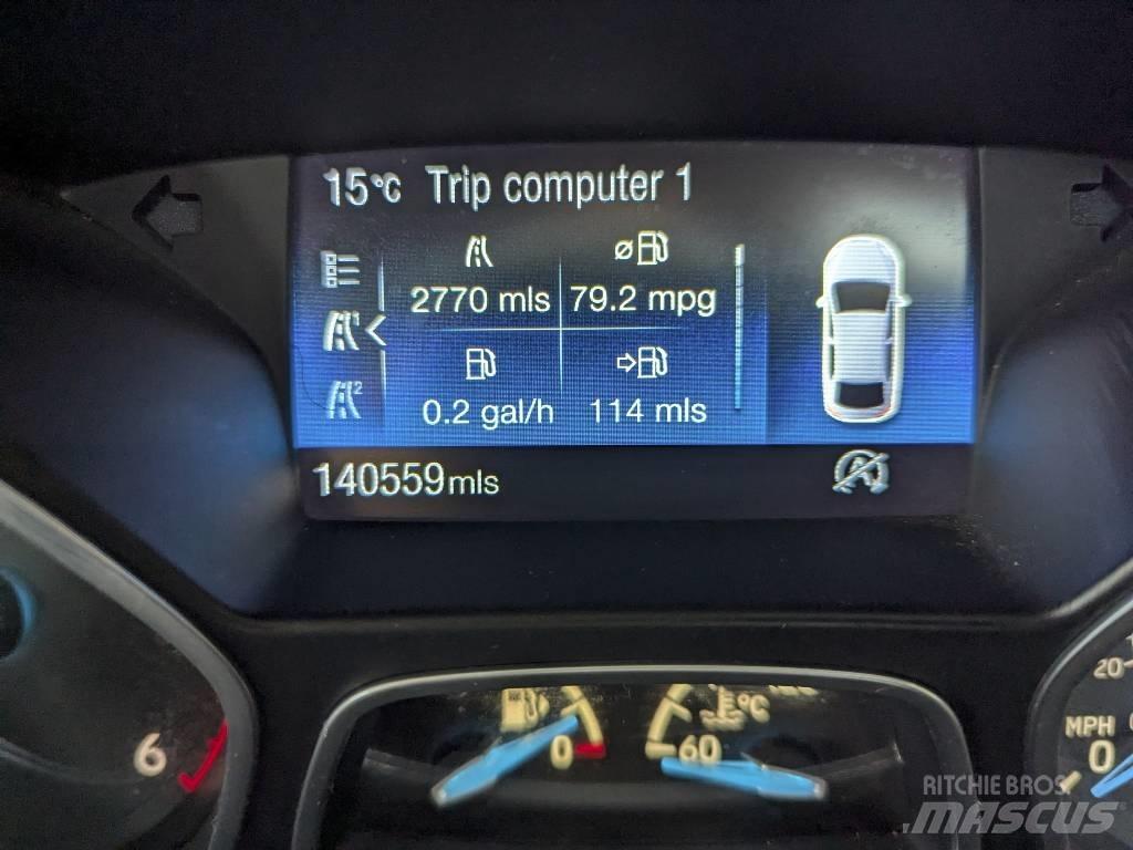 Ford Focus Voiture