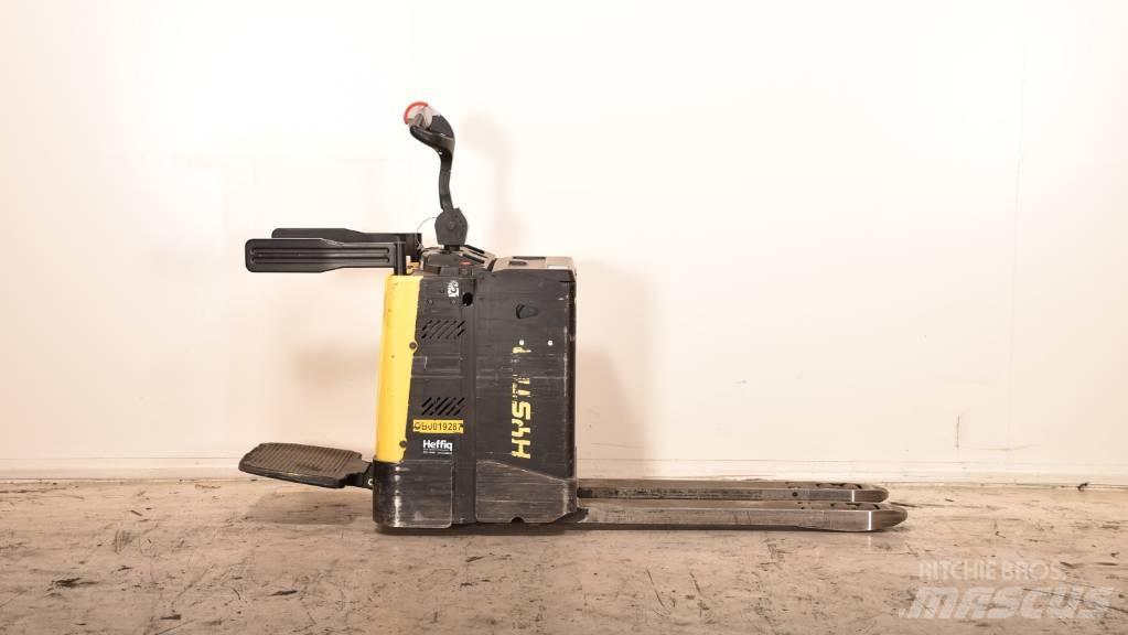 Hyster P 2.0 S Transpalette accompagnant porté debout