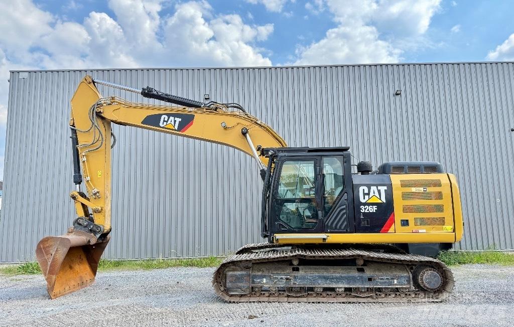 CAT 326 F L Pelle sur chenilles