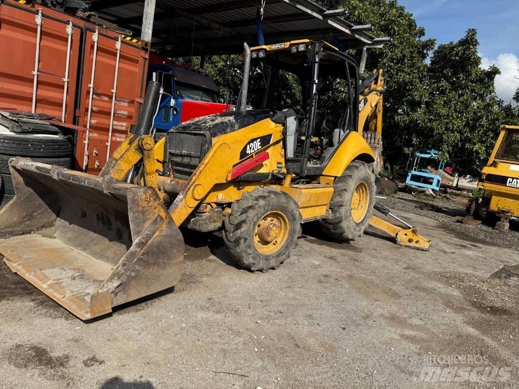 CAT 420 E Tractopelle
