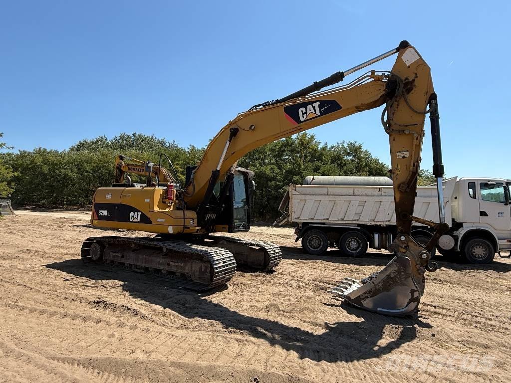 CAT 320 D Pelle sur chenilles