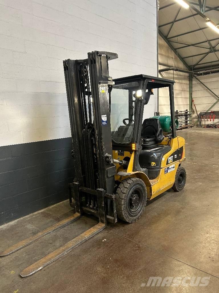 CAT GP 25 N Chariots GPL
