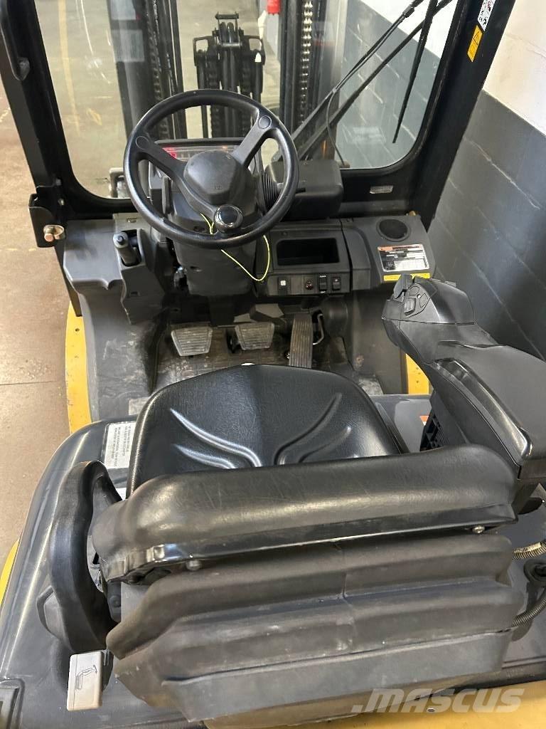 CAT GP 25 N Chariots GPL