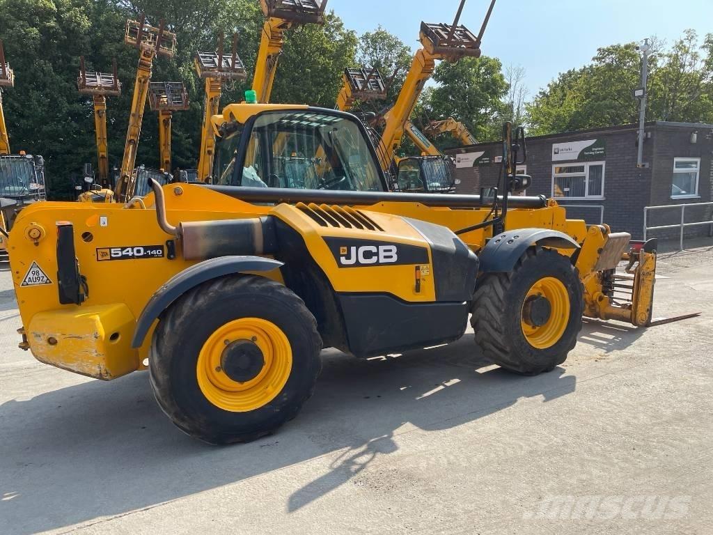 JCB 540-140 Chariot télescopique
