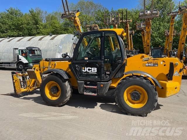 JCB 540-140 Chariot télescopique