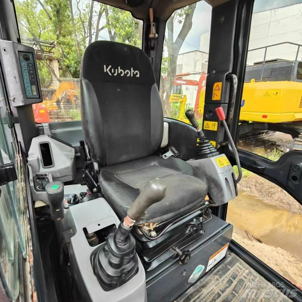 Kubota KX165 Pelle sur chenilles