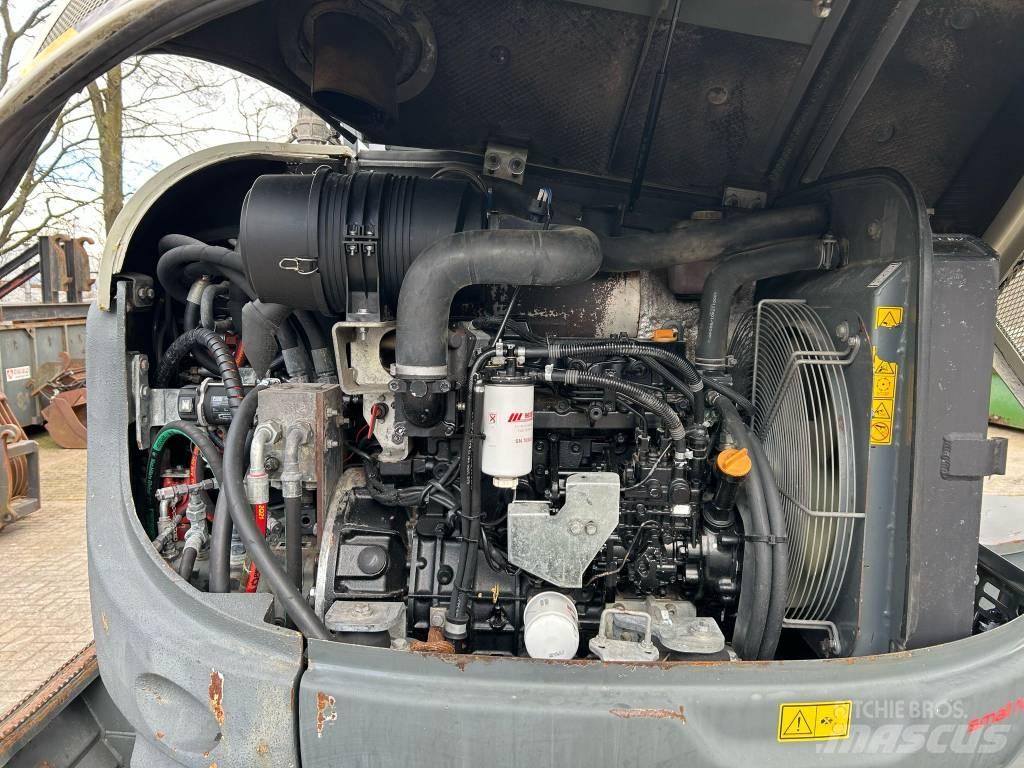 Wacker Neuson 6503WD Pelle sur pneus