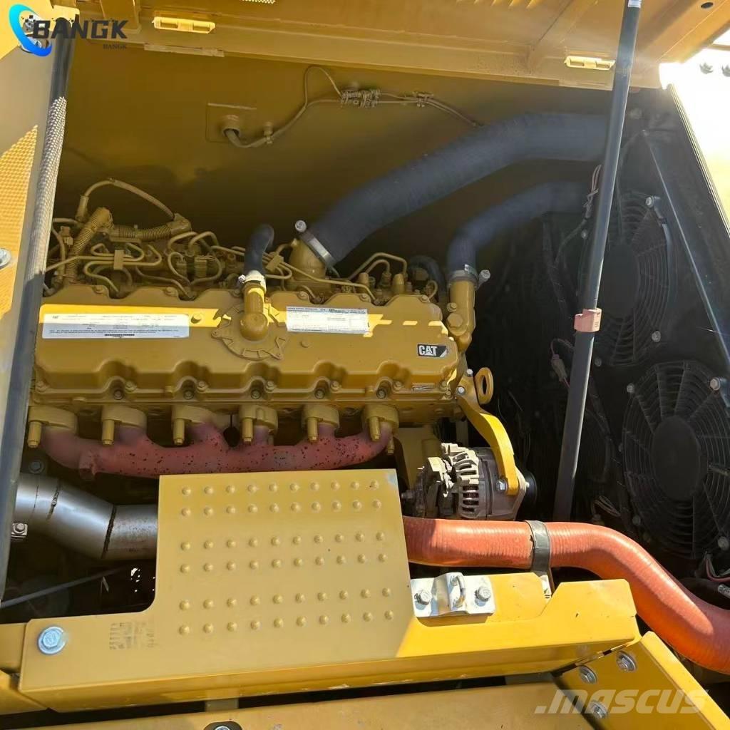 CAT 330GC Pelle sur chenilles