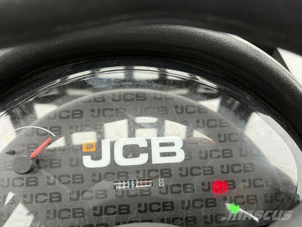 JCB 403 Chargeuse sur pneus