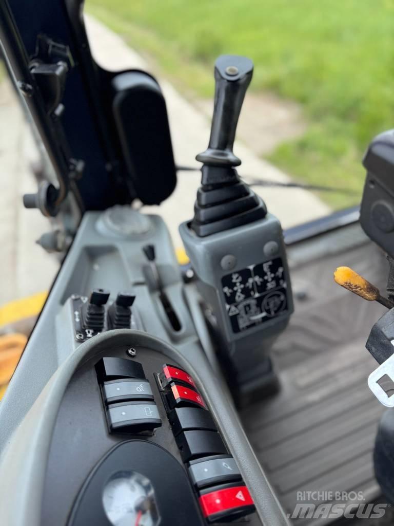 Volvo BL 71, JOYSTICK Tractopelle
