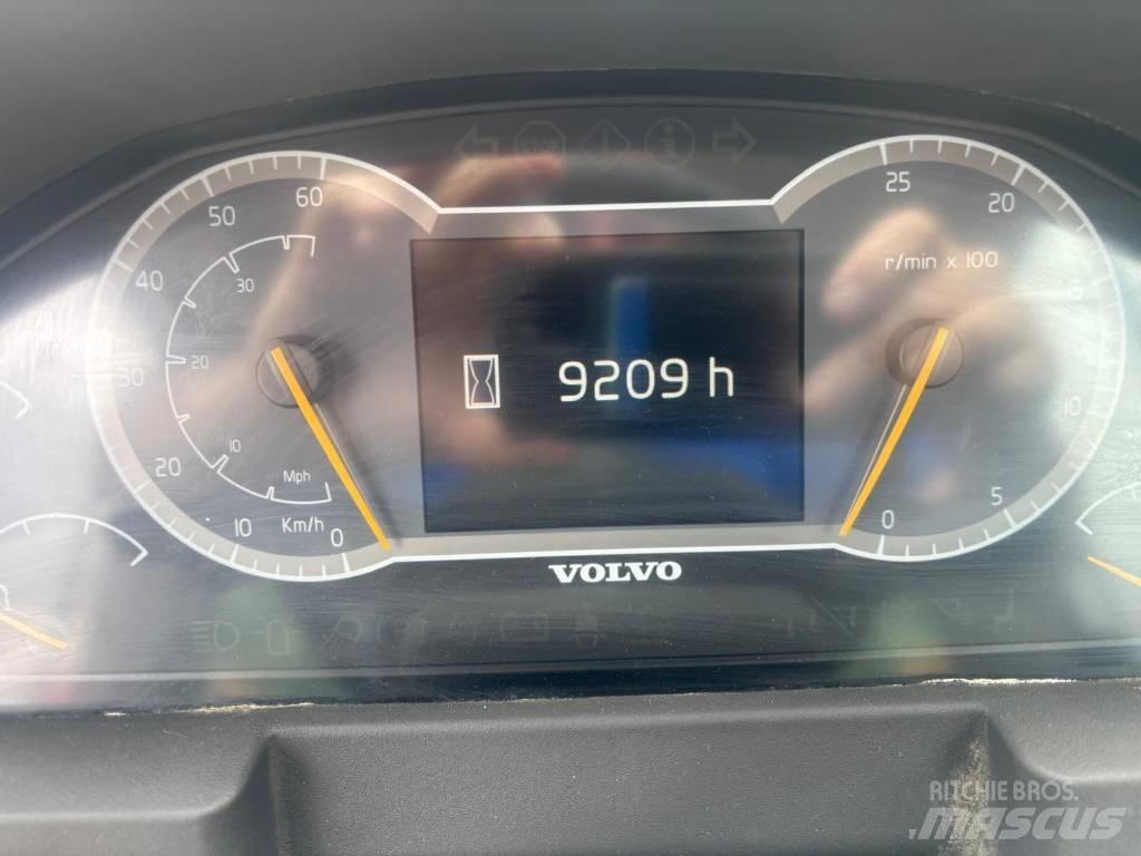 Volvo L 260 H Chargeuse sur pneus