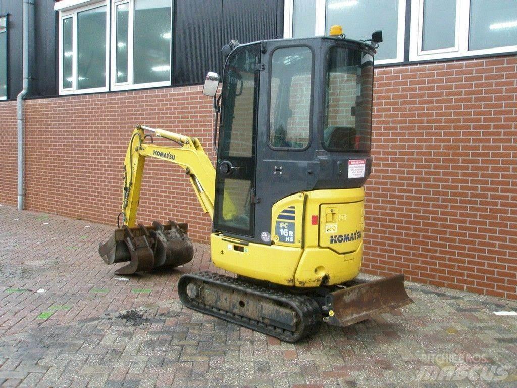 Komatsu PC16R-3HS Mini pelle < 7t