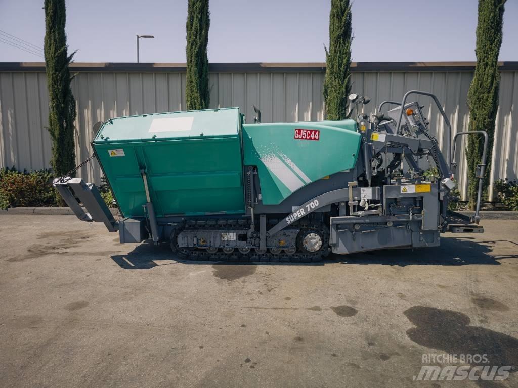Vögele Super 700 Finisseur