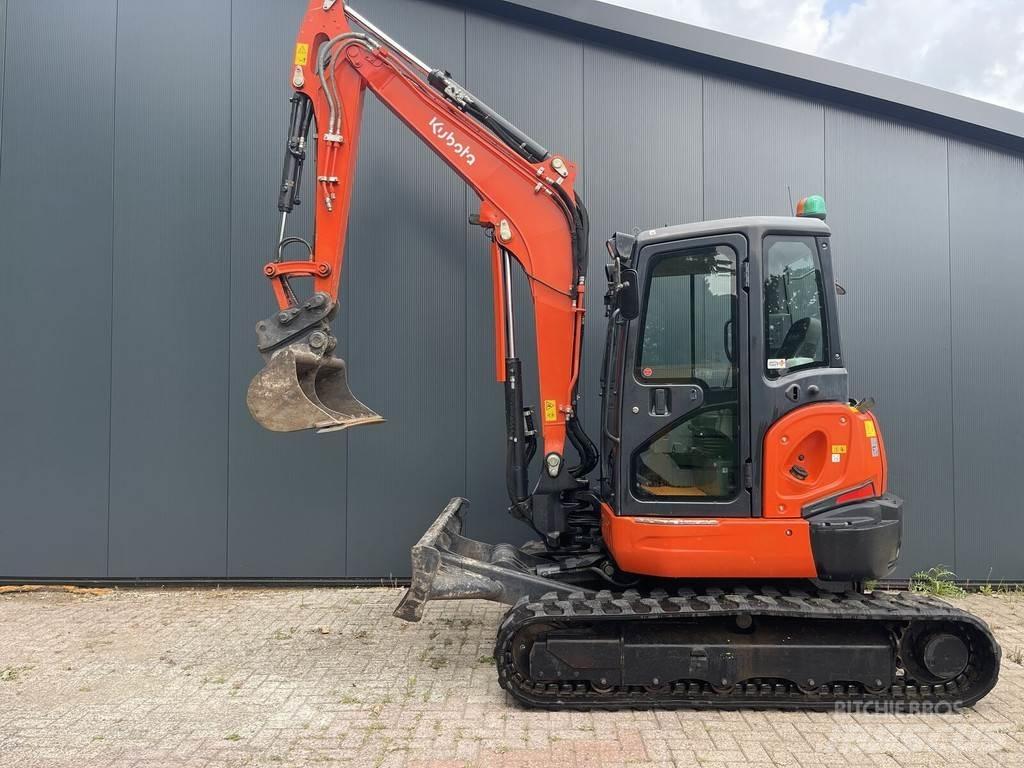 Kubota U55-4 Mini pelle < 7t