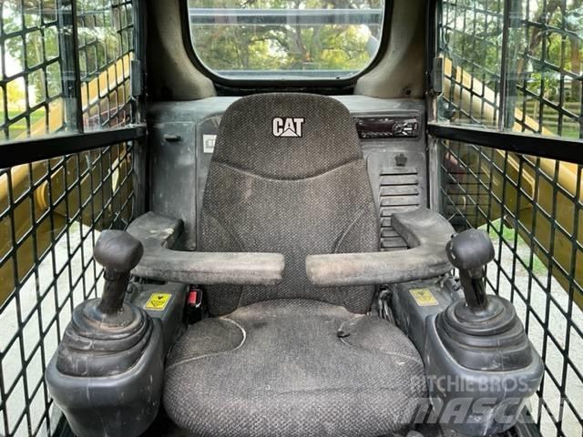CAT 262 D Chargeuse compacte