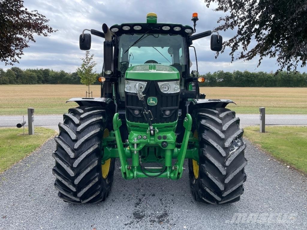 John Deere 6150R Tracteur