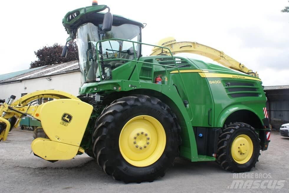 John Deere 8400 T Ensileuse automotrice