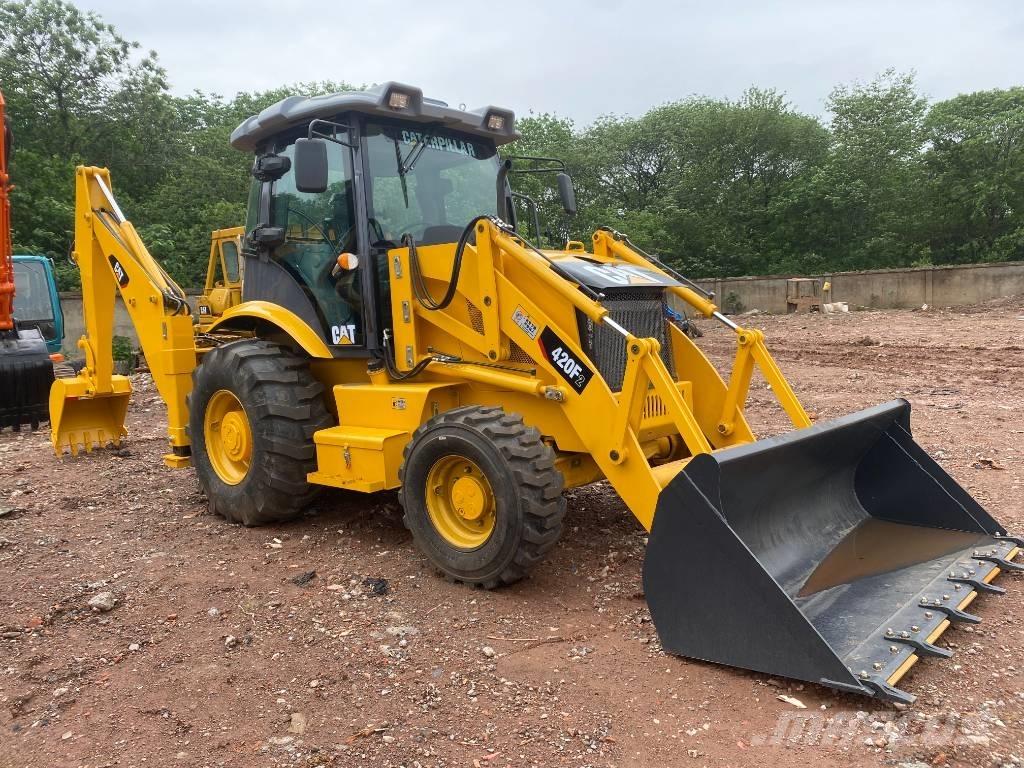 CAT 420 F2 Tractopelle
