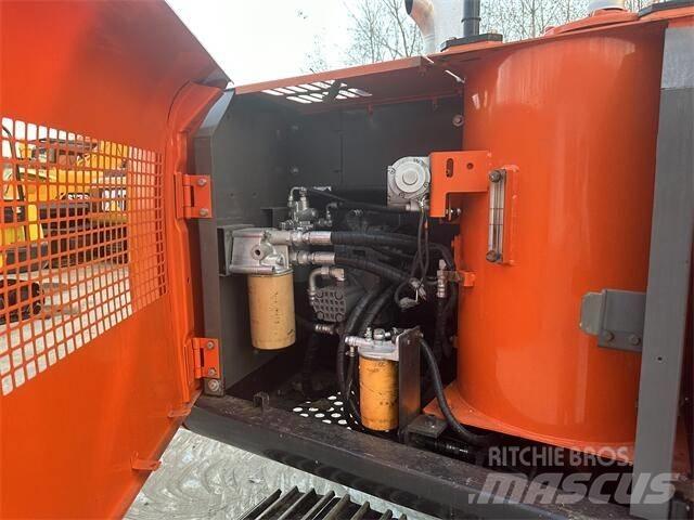Hitachi zx120 Pelle sur chenilles