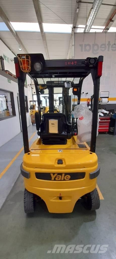 Yale ERP 18 VF LWB Chariots élévateurs électriques