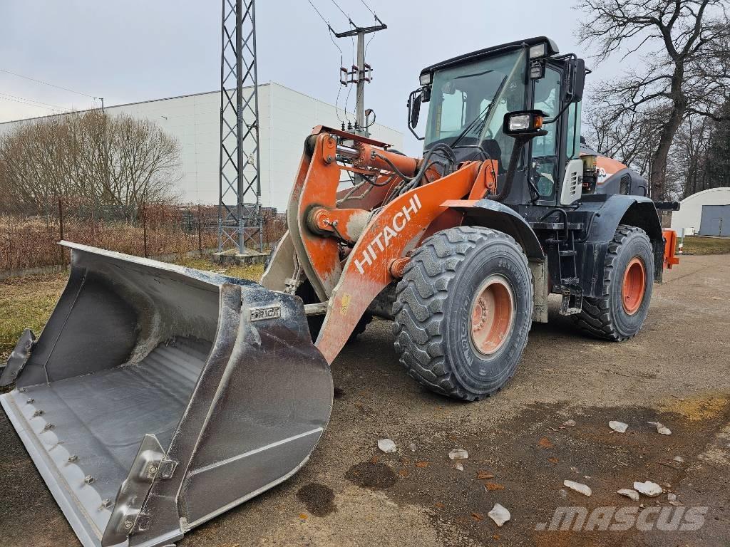 Hitachi ZW180-6 Chargeuse sur pneus