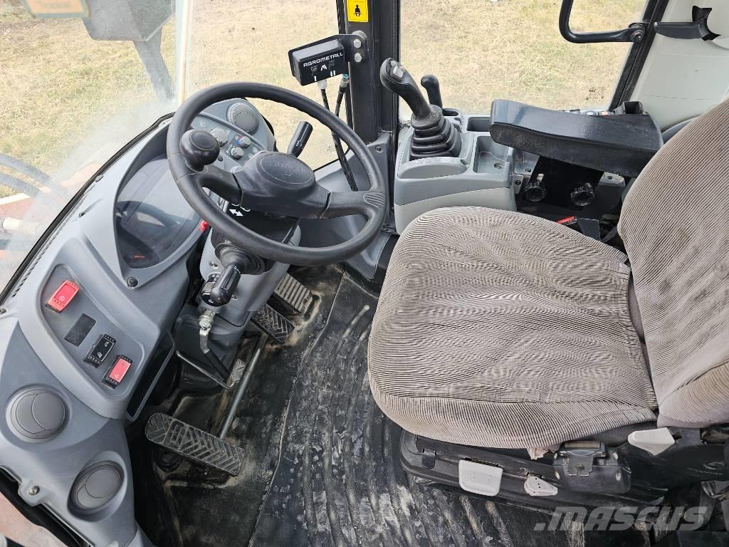 Hitachi ZW180-6 Chargeuse sur pneus