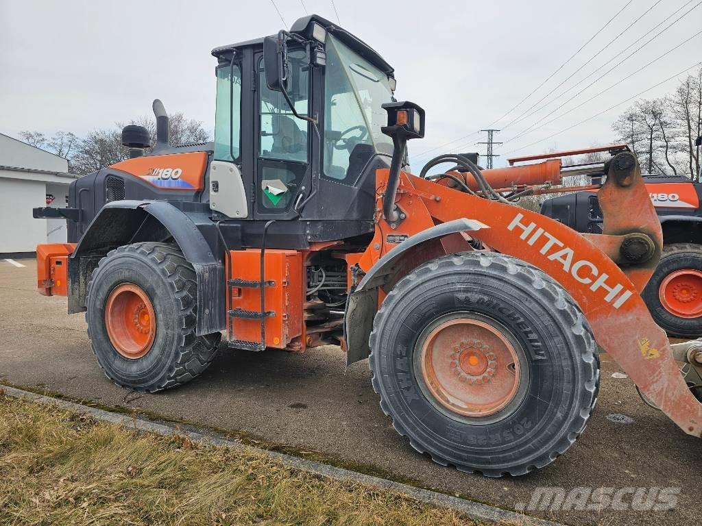Hitachi ZW180-6 Chargeuse sur pneus
