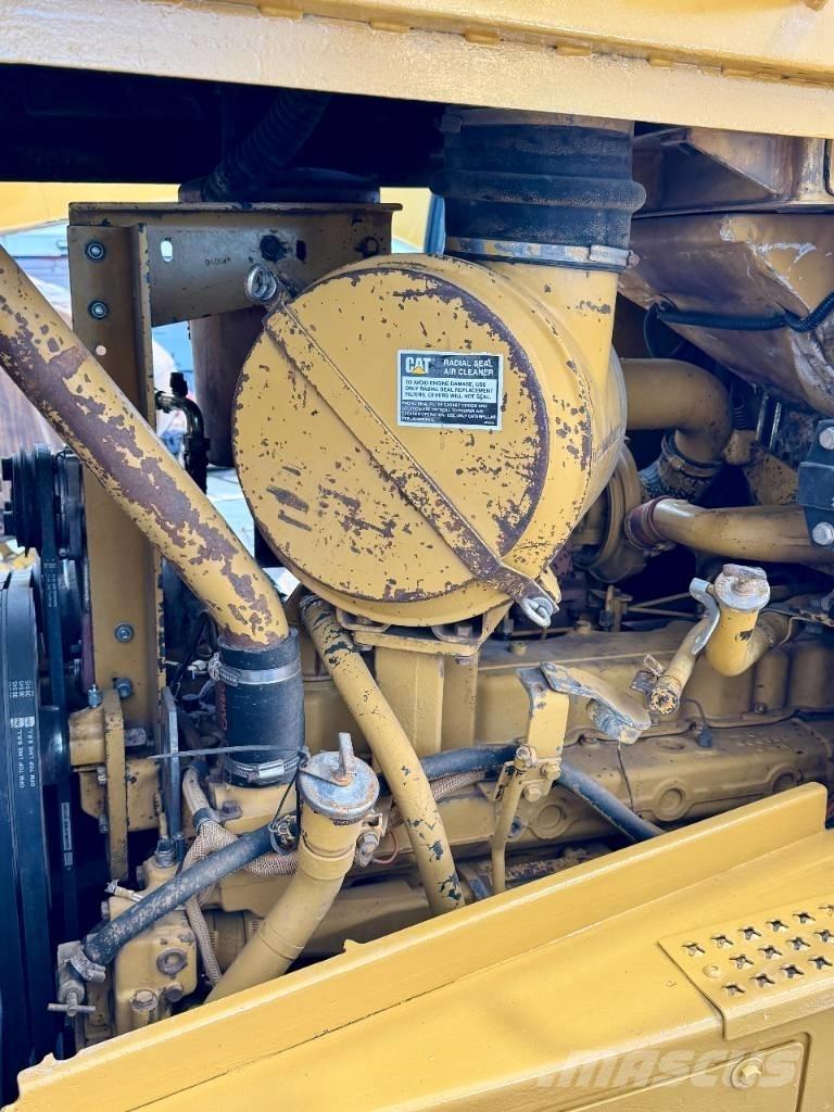 CAT D 6 H Bouteurs sur chenilles